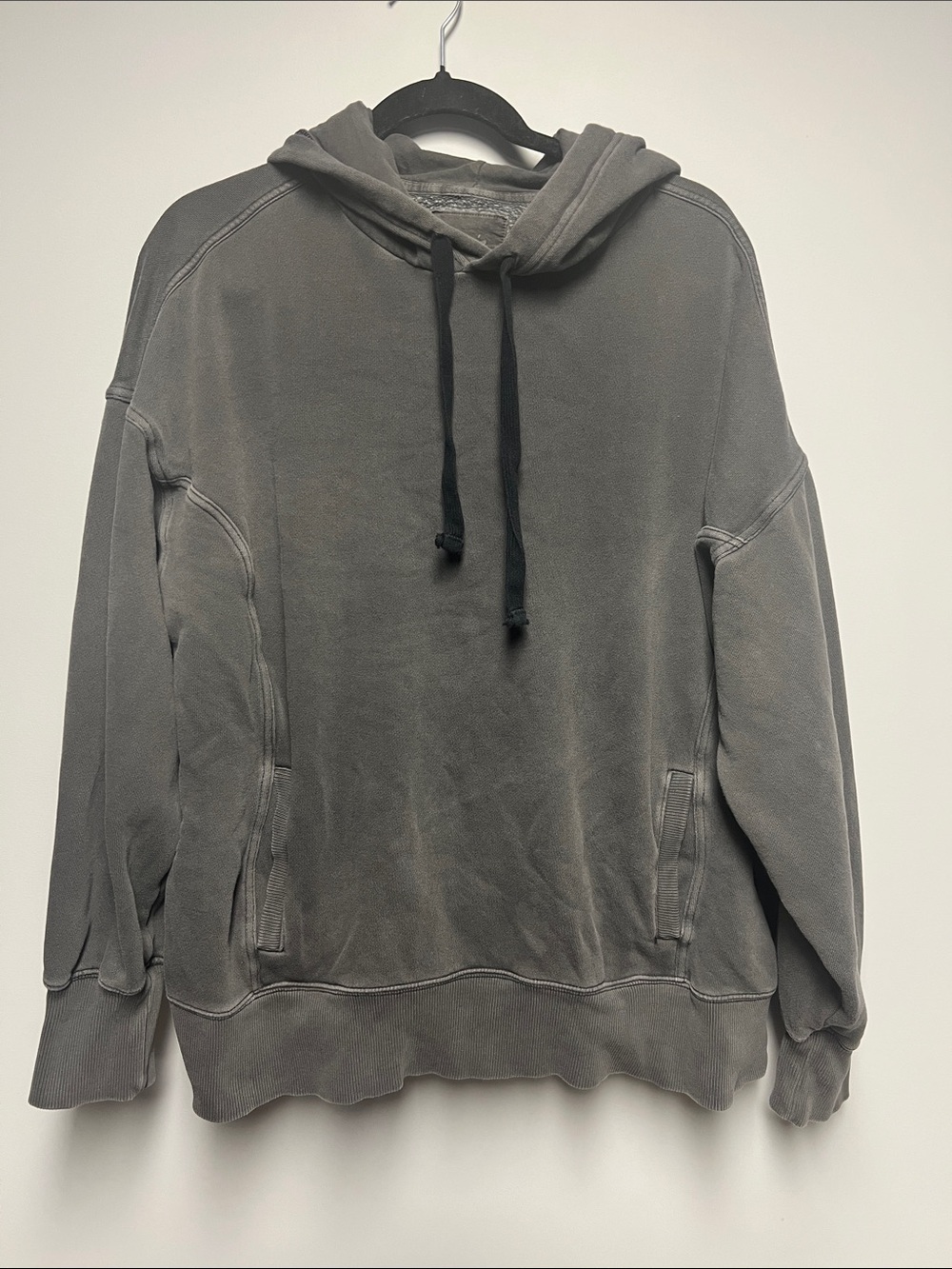 aerie Washed Charcoal Gray Hooded Pullover Sweatshirt